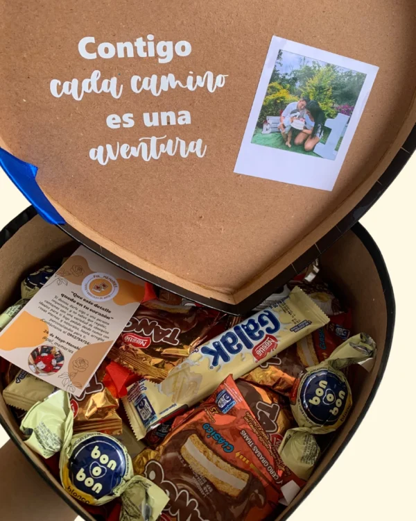 Caja de Corazón con Chocolates - Imagen 2