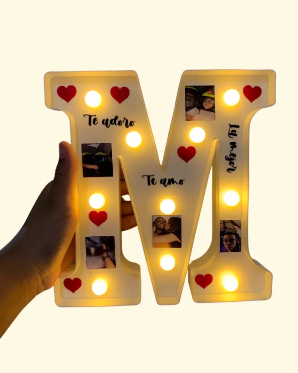 Caja con Letra Led